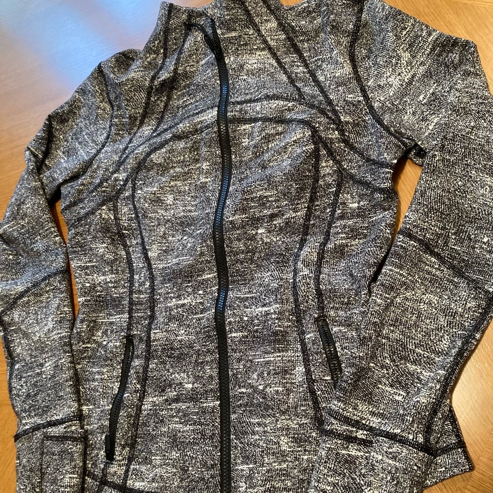 Lululemon women’s define jacket